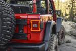 Jeep Wrangler with Mopar Jeep Performance Parts 2018 года (NA)